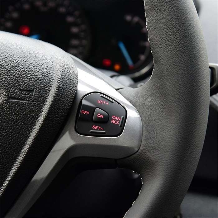 Car Red LED Steering Wheel Right Left Cruise Control Switch Button for Fiesta MK7 MK8 Escort Ecospo