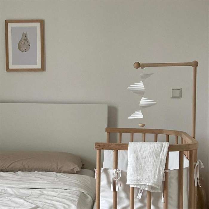 White Wind Chime Hanging Swirl Airflow Silent Wind Chime Home Decoration Accessories for Balcony Bed