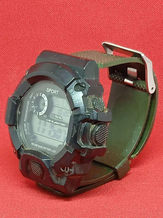 MEN'S WATCH