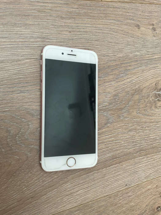 iPhone 6S 128GB complete with box