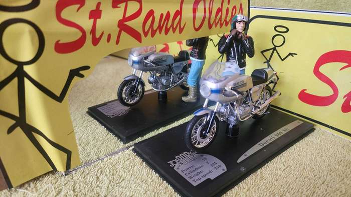 Ducati 900SS (1:18) Solido