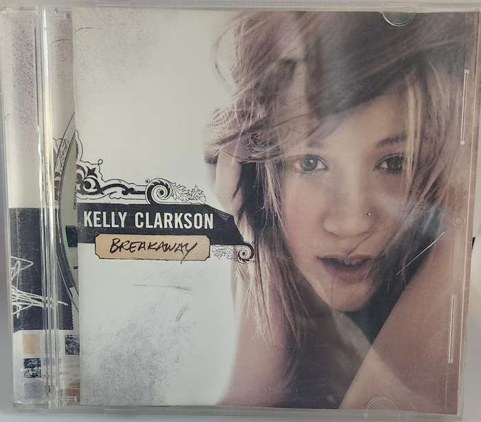Kelly Clarkson Breakaway    (654)