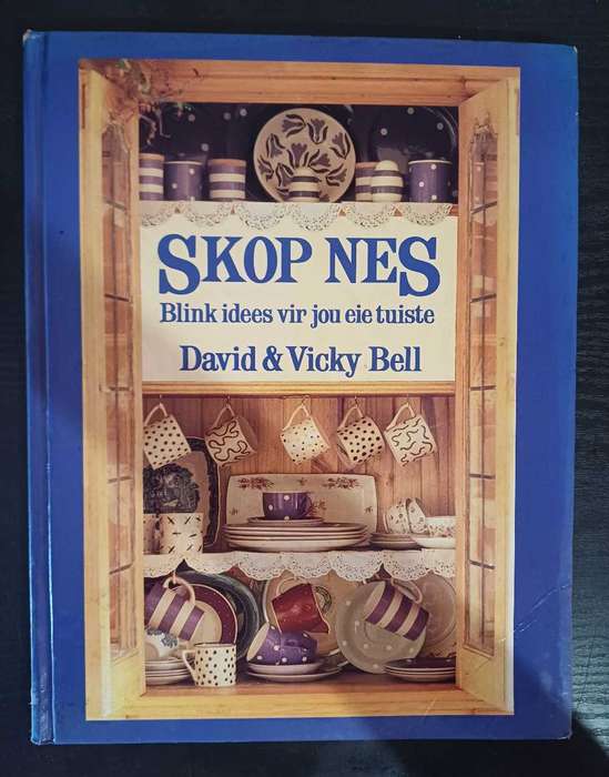 Skop nes deur David & Vickey Bell