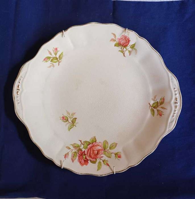 Vintage Marlborough Grindley England cookie plate