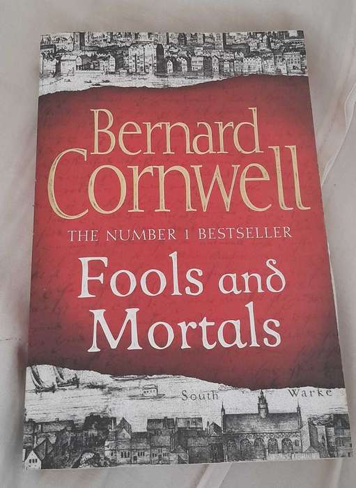 Fools and Mortals-Bernard Cornwell
