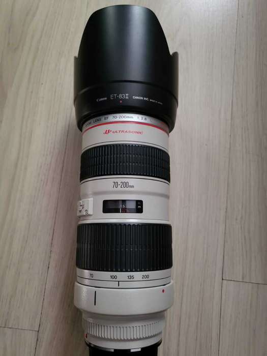 Canon EF 70-200mm f/2.8L Bundle