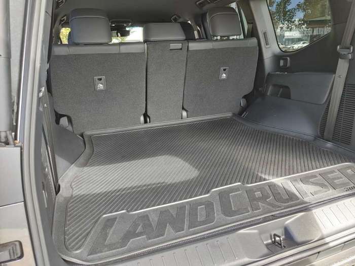 Toyota Landcruiser 300 Heavy duty Moulded Rubber Mats
