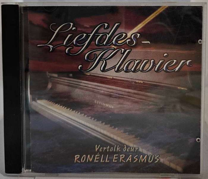 Liefdes Klavier Vertolk deur Ronéll Erasmus.   1105