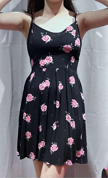 Summer H&M viscose black roses dress - size 8