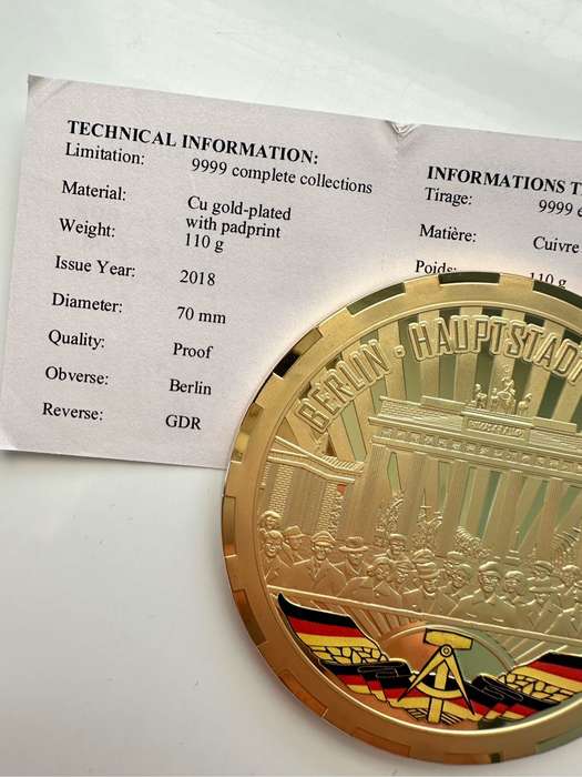 HUGE 70MM TOP MEDAL - BERLIN- CAPITAL OF THE GDR - WITH CERTIFICATE AND SEALED