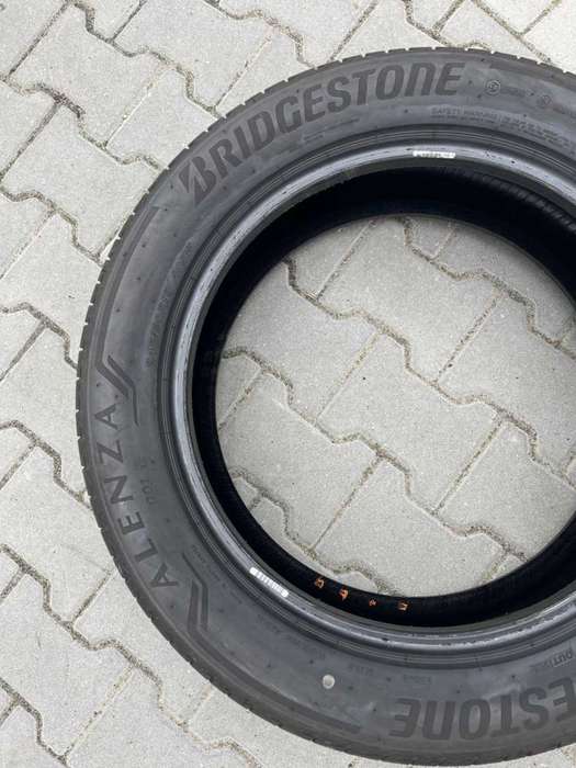 245/50/19 Runflat tyres #Bridgestone Alenza 80% thread lfe