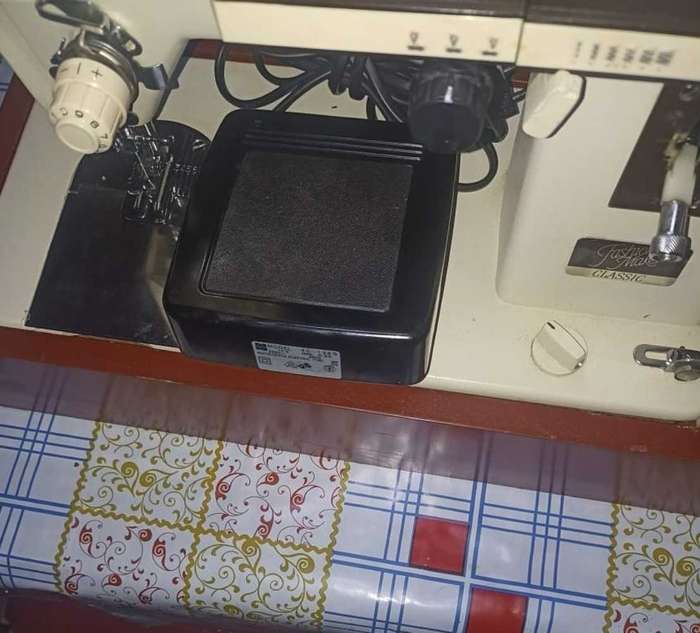 Singer sewing machine