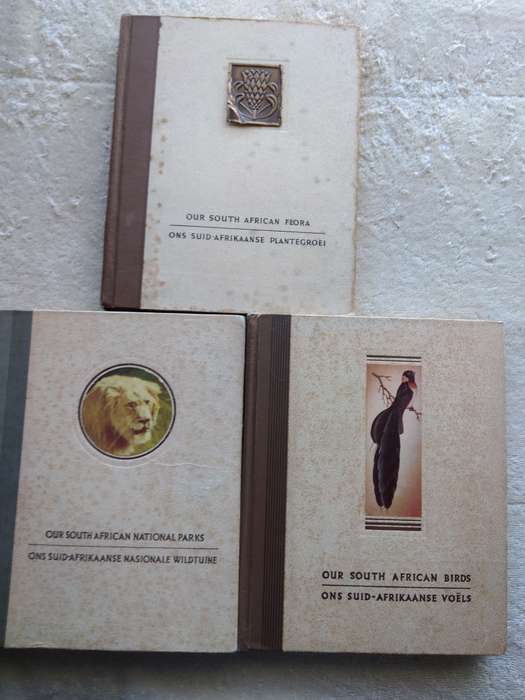 Cigarette card books - Our South African national National Parks, Flora and Birds