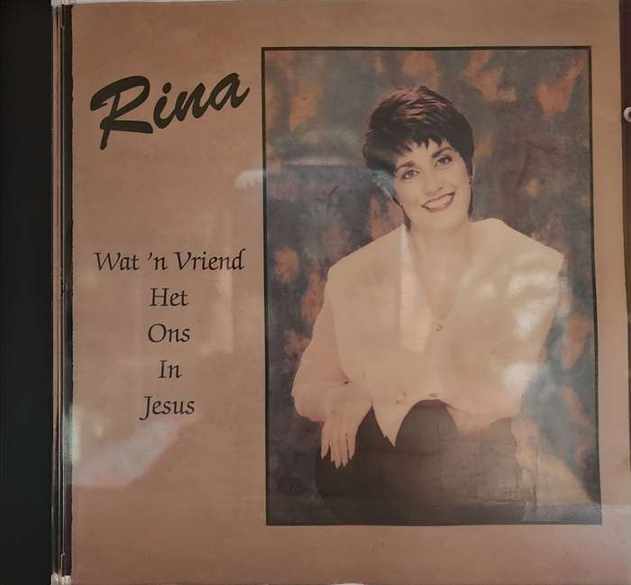 Rina Hugo     705