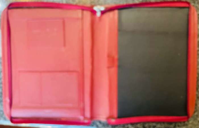 CARROL BOYES BURGUNDY LEATHER FOLDER A4 IN EXCELLENT CONDITION