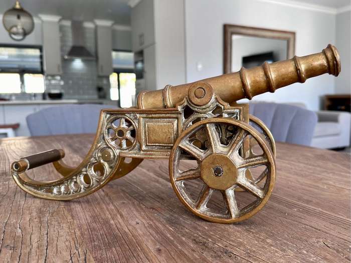 Large Brass Canon (46cm & 6.6kg)