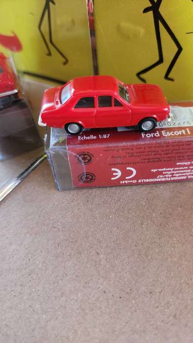 Ford Escort Mk One by Herpa