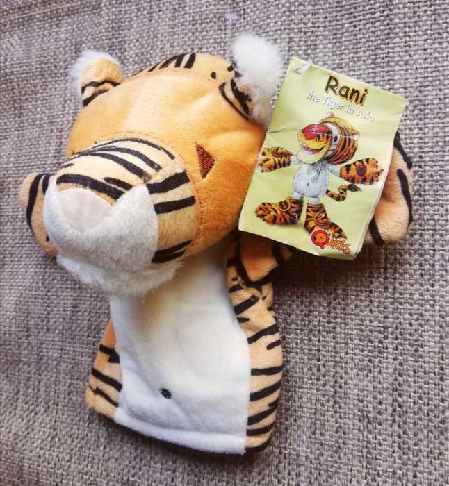 Rani the Tiger in Asia. Plush hand puppet from Emirates. 22cm.