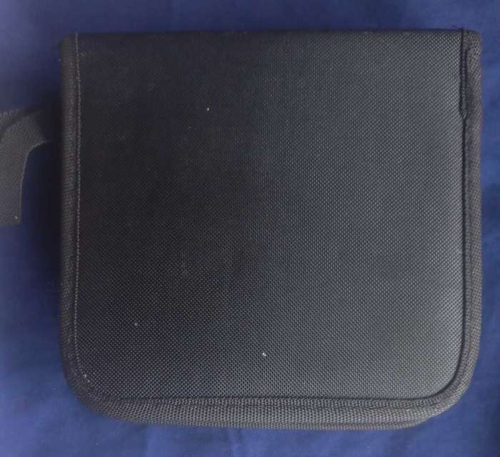 Cd holder