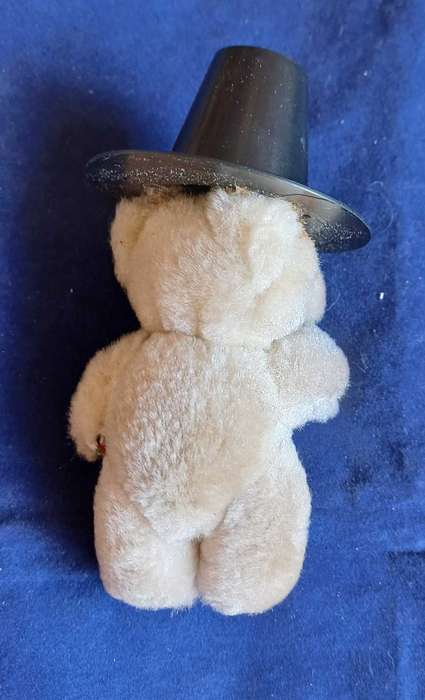 Small soft toy