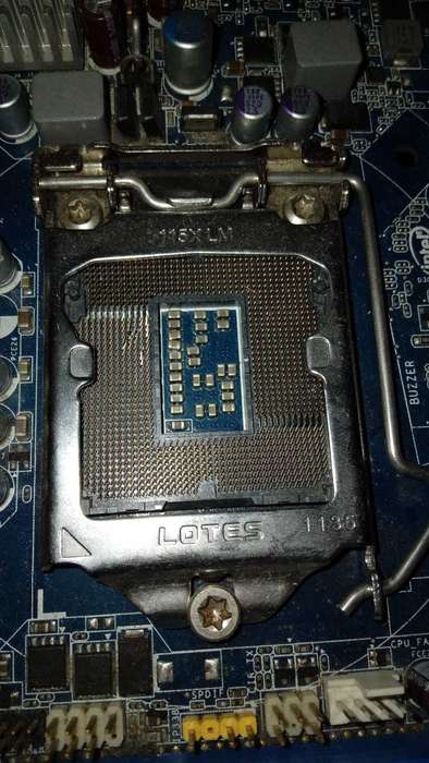 Foxconn 115xdbp 1am2 1155 motherboard (has bent pins)