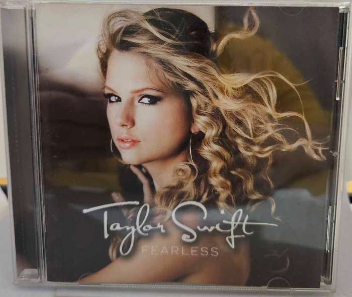 Taylor Swift Fearless   (913)