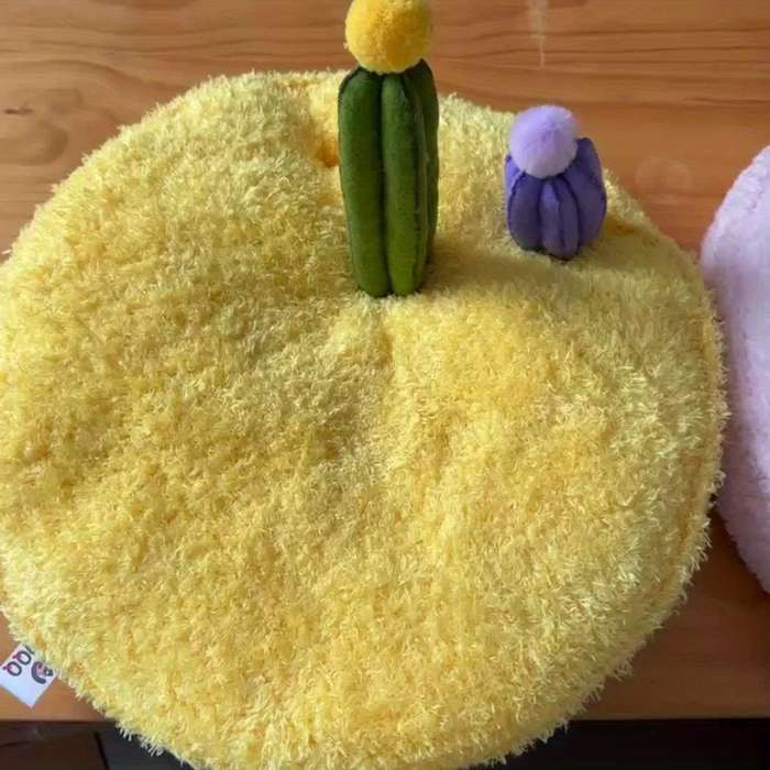 Pet supplies color Yellow
