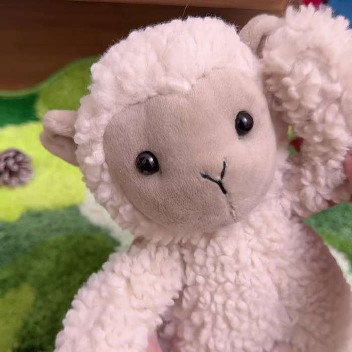 Toy Dolls Items Milky white sheep