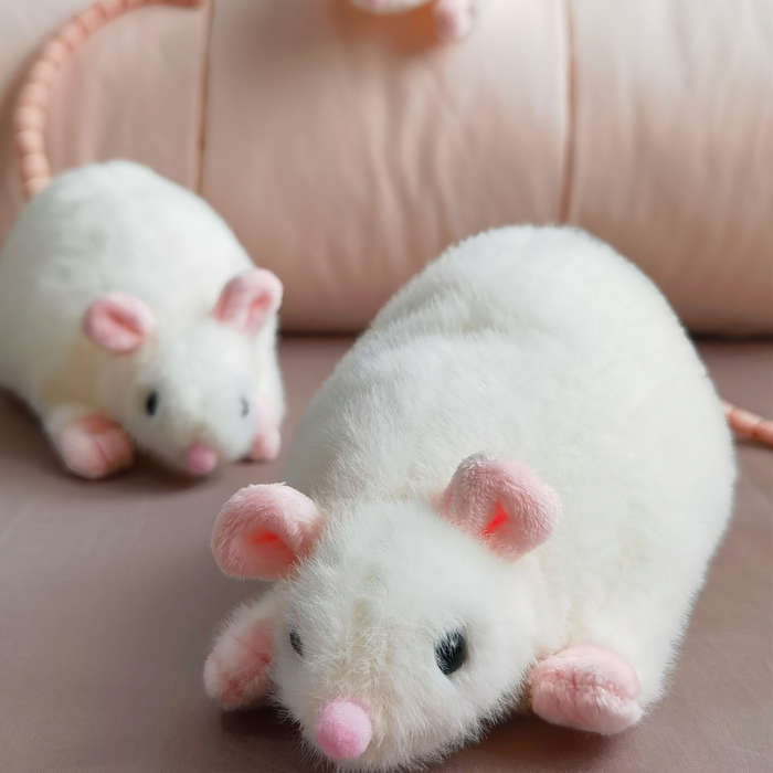 Toy Doll Color Milky Model Measurement With Tail Straightened  40Cm 15.74In