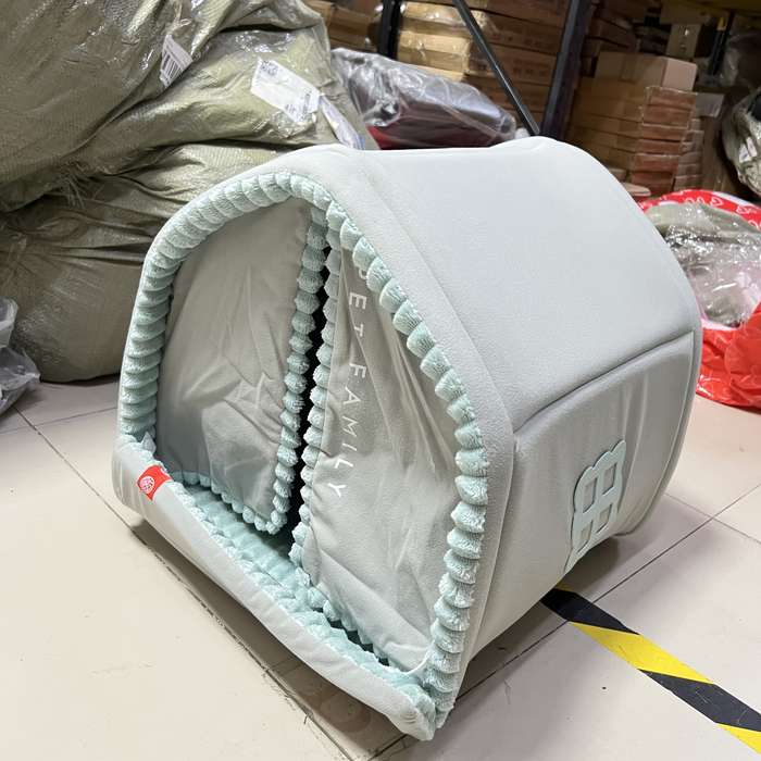 Pet supplies color GREEN Model M