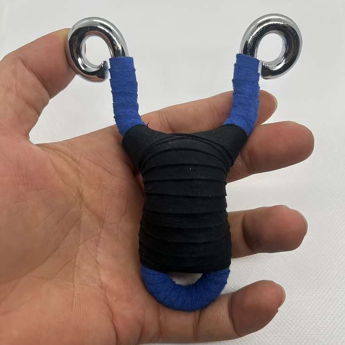 Slingshot Color Black Red