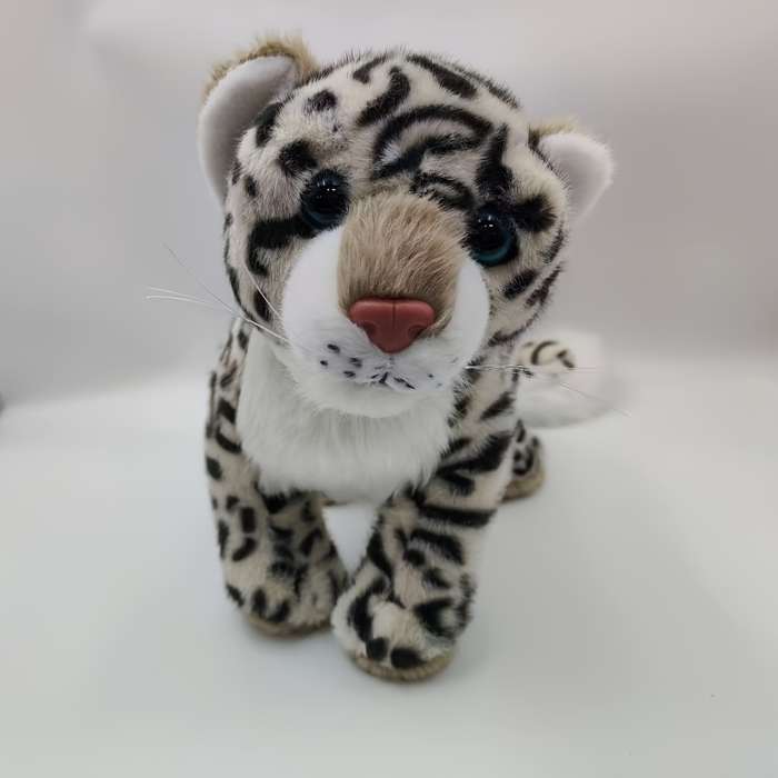 Toy Dolls Model Snow Leopard