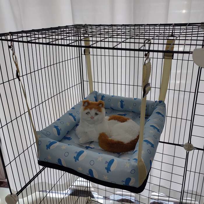 Pet supplies size Size S  recommended for up to 6 catties  Items Blue Whale  Hanging Square Cat Bed