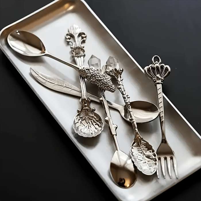 6pcs set of retro royal style dessert tableware stainless steel with Golden carvings small sp