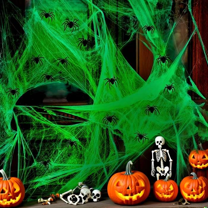 Halloween Decorations Color 200G Of Night Glow  Add  40Spiders
