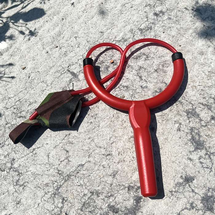 Slingshot Color Red