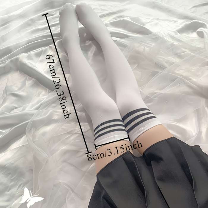 1 Pair White And Black One Size Socks