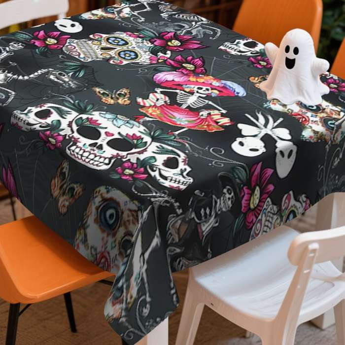 Halloween tablecloth decoration size 90 x 140cm or 35.43 x 55.11inch