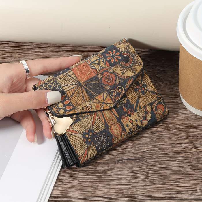 1pc Chic Heart-Shaped Metal Tassel Accent Womens WalletCompact Retro Floral Print Purse with