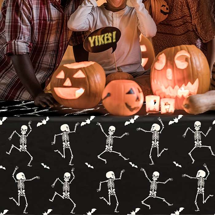 Halloween tablecloth decoration Black And White Quantity 3pcs