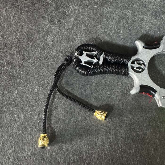 Slingshot Color Black