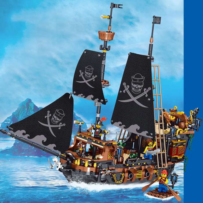 3D Jigsaw Puzzle Model Ship Items Pirate Ship Building Blocks