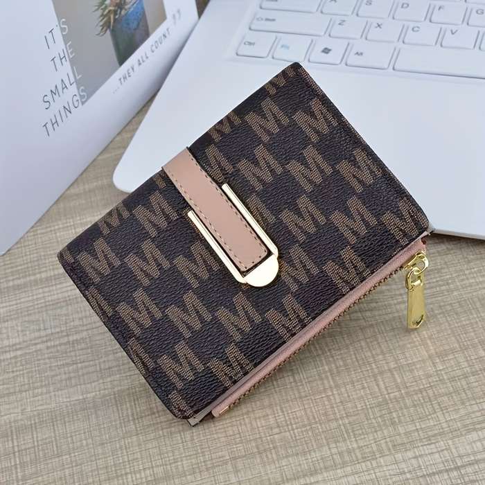 1pc Vintage Style Mini Zip Wallet for Men WomenBlack with "MANA" Print Magnetic Closure ID C