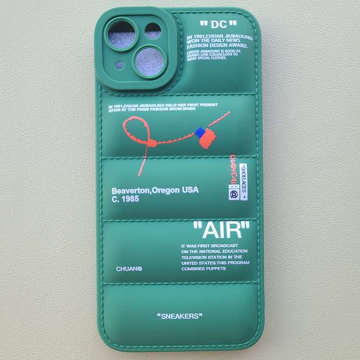 1Pc Mixed Color  For iPhone 15 Plus Down Jacket Design Phone Case