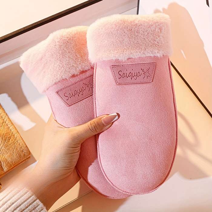 Winter Gloves Color Pink
