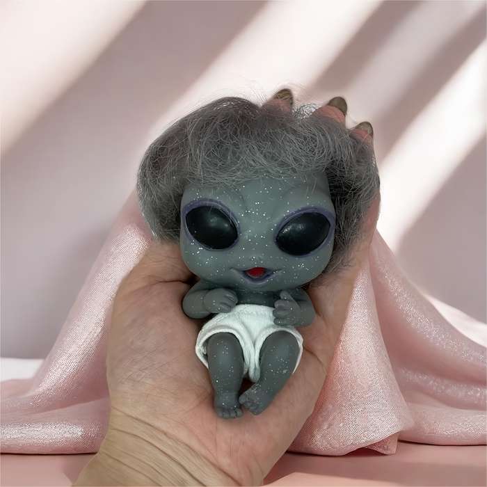 Toy Doll size 11cm is4.3inch