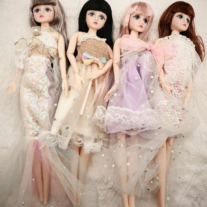 Toy Dolls Style Rose Golden Straight Bangs