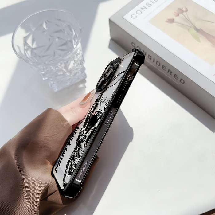 1Pc Mixed Color  For iPhone 13 Pro Max Black Skull Head Phone Case