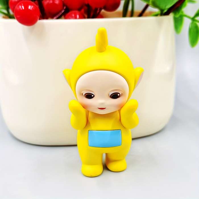 Toy Dolls color Yellow
