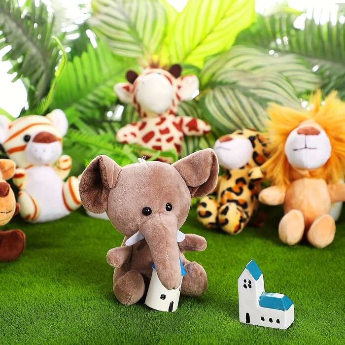 Toy Dolls Items 6 Pieces